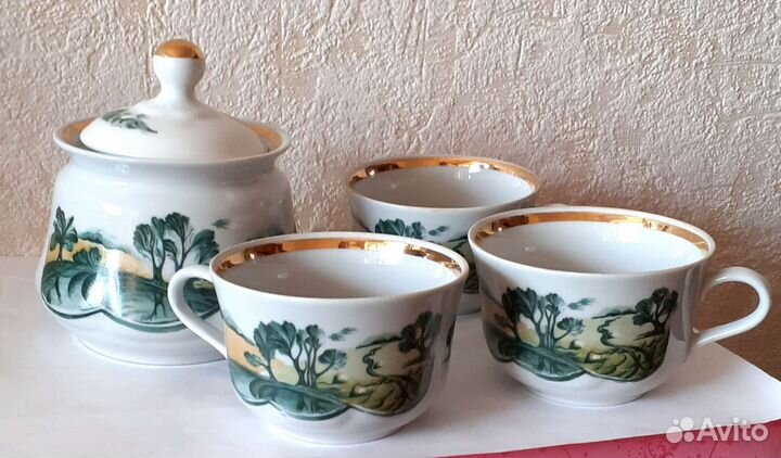 Сахарница и три чашки. СССР