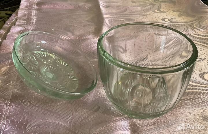 Посуда Винтаж: сахарница, графинчик и др