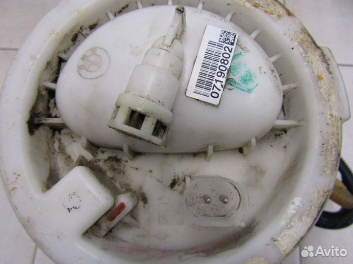 Датчик уровня топлива 1-серия E87/E81 2004