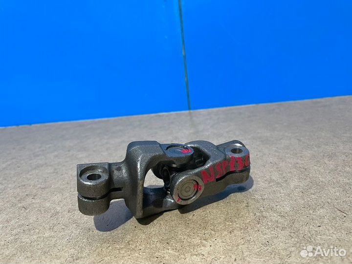 Рулевой карданчик Toyota Vitz NSP130 1NR