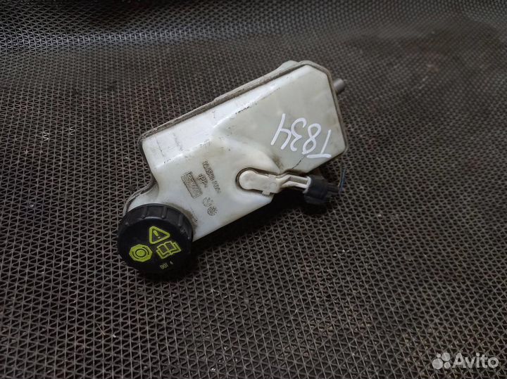 Главный тормозной цилиндр ford focus 2 CB4