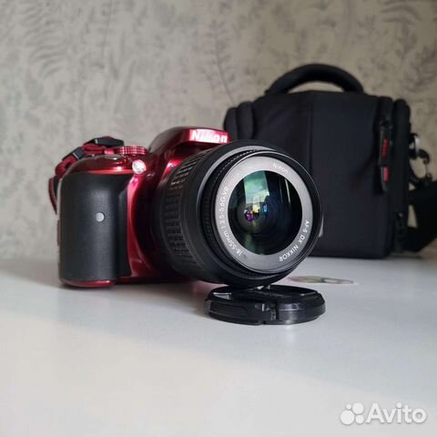 Зеркальный фотоаппарат Nikon D5300 Red Комплект
