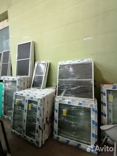 Пластиковые окна 1000х1200 мм