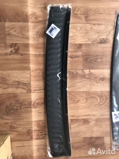 Накладка на задний бампер Hyundai Accent