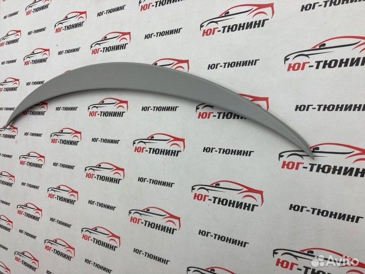 Спойлер на крышку багажника Mercedes C-class w205