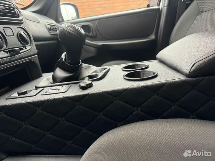 Подлокотник niva тревел / travel