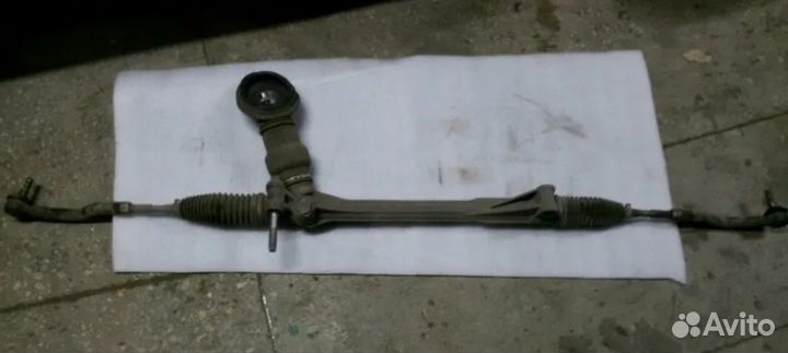 Toyota RAV 4 30 кузов рулевая рейка б/у оригинал