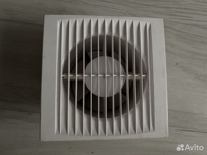 Вентилятор вытяжной канальный 125