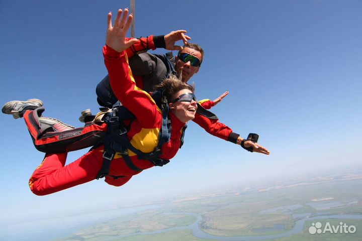 Прыжок с парашютом
