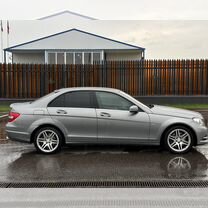 Mercedes-Benz C-класс 3.5 AT, 2011, 199 999 км, с пробегом, цена 1 550 000 руб.