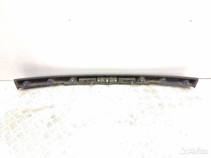 Накладка двери (крышки) багажника Opel Signum