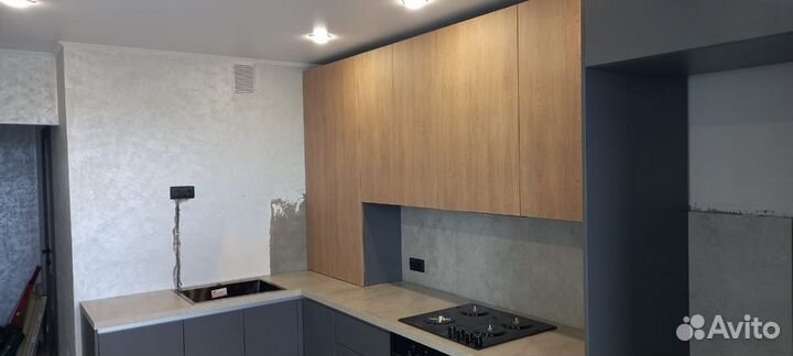 Модульная кухня на заказ в потолок