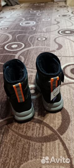 Зимние дутые сапоги