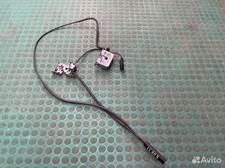 Замок капота Bmw X5 E70