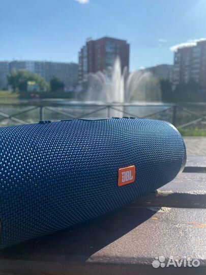 Блютуз колонка jbl