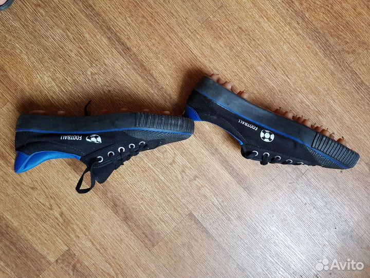 Бутсы мужские, р. 42-44