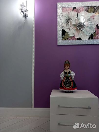 Кукла фарфоровая коллекционная в национальном