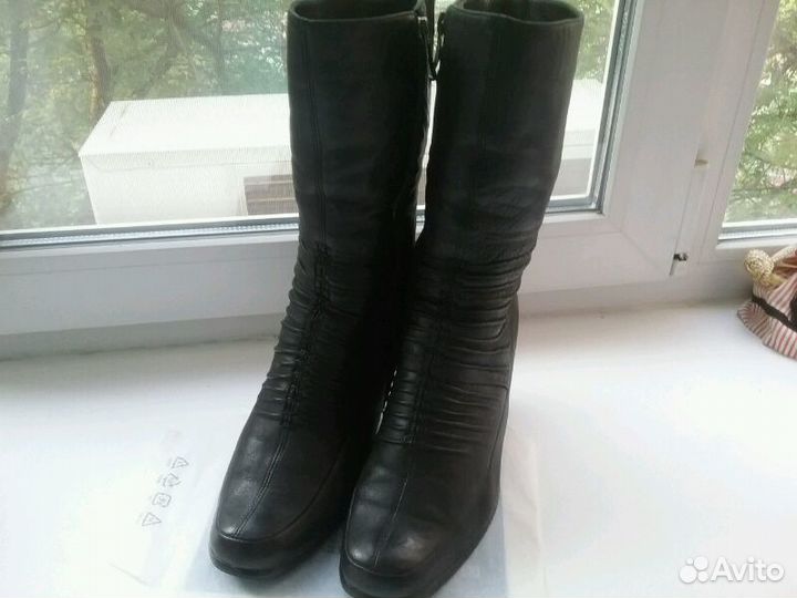 Кожаные сапоги на меху
