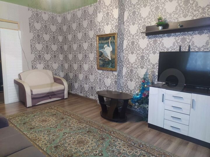 2-к. квартира, 60 м², 2/2 эт.
