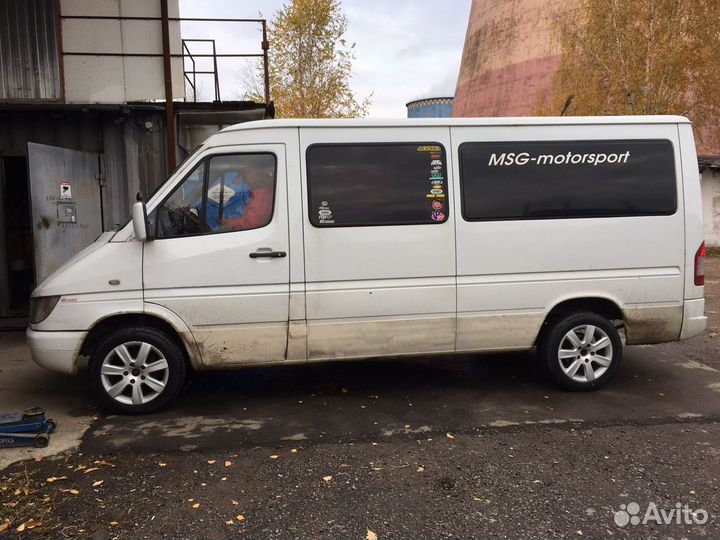 R17 Continental ContiPremiumContact 2 215/60, PCD 5x130 DIA 84.1