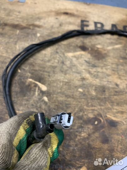 Проводка форсунки омывателя BMW E66 N62 N62B48B