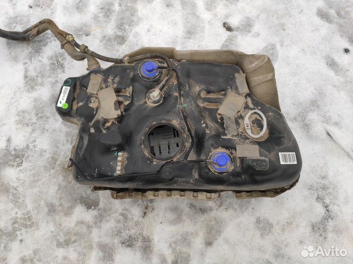 Топливный бак Chevrolet Cruze седан 1.6 2008-2015