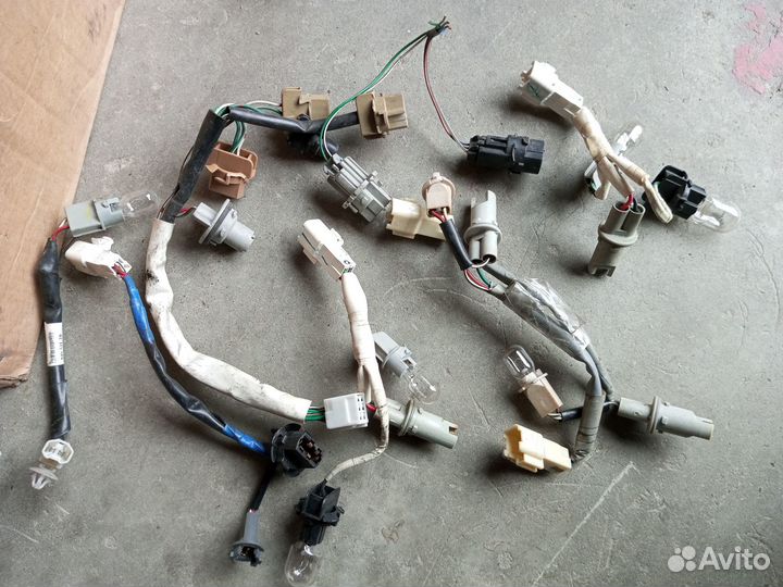 Разъем, проводка задних фонарей Toyota Camry