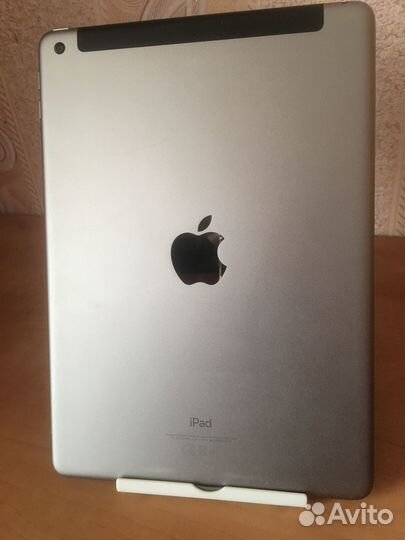 iPad 6 (2018) / Sim / 32 гб