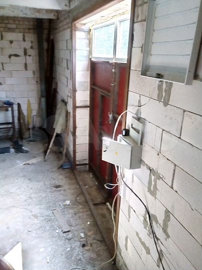 Гараж, > 30 м²