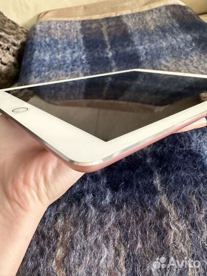 iPad pro 9.7 2016 года