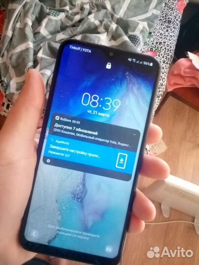 Samsung Galaxy A10, 2/32 ГБ