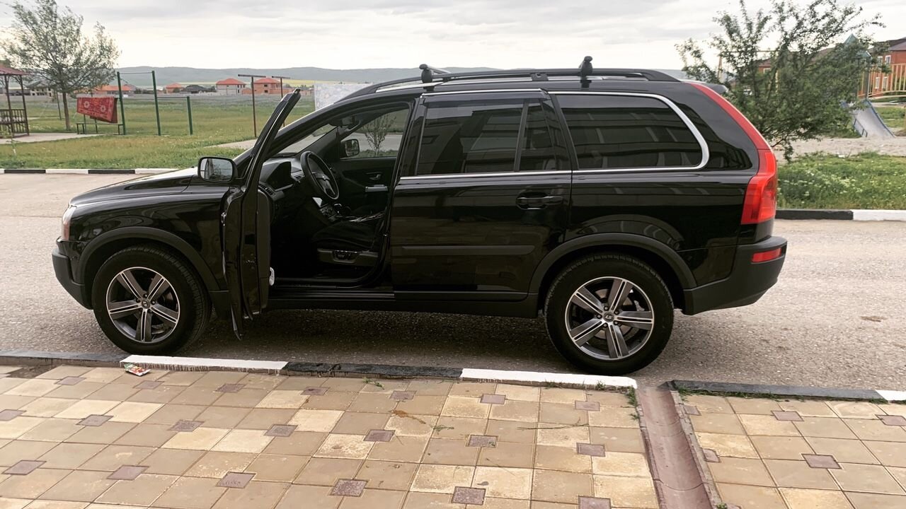 Volvo XC90: фото владельца