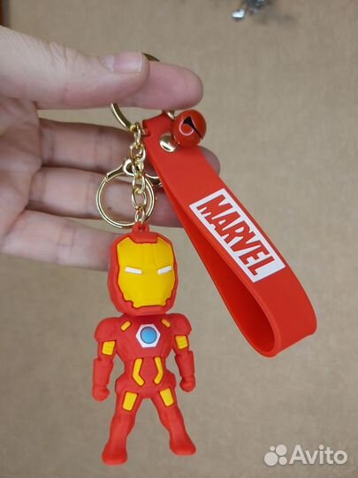 Брелок для ключей на рюкзак железный человек marve