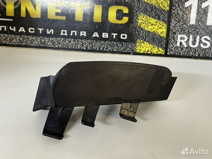 Накладка заднего левого фонаря Solaris 2 Солярис