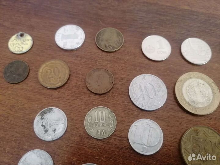 Иностранные монеты 31 штука