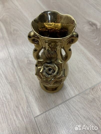 Продам вазу