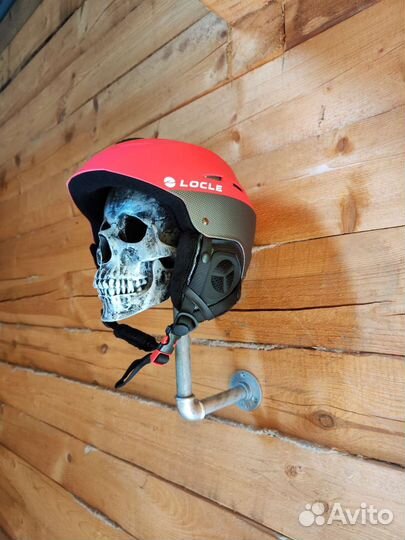 Череп-держатель для мотошлема