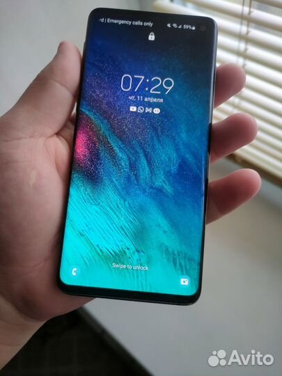 Samsung Galaxy S10, 8/128 ГБ
