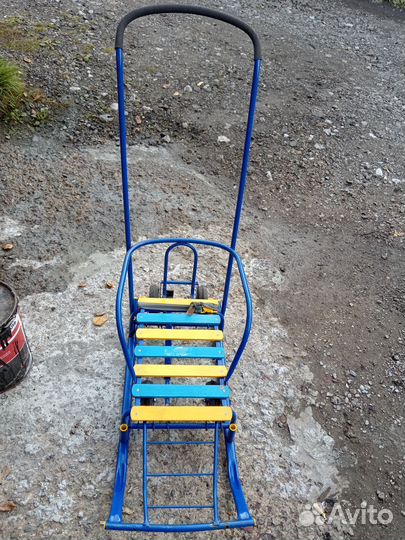 Детские санки на колесах