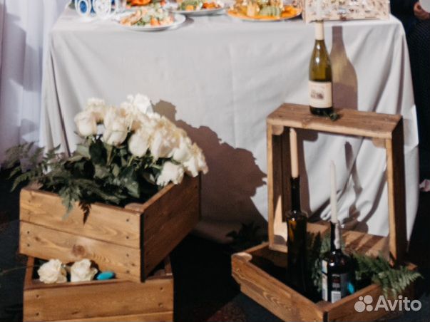 Оформление в стиле рустик. Фотозона деревянная