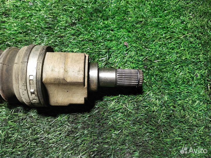 Полуось передняя левая Hyundai Solaris