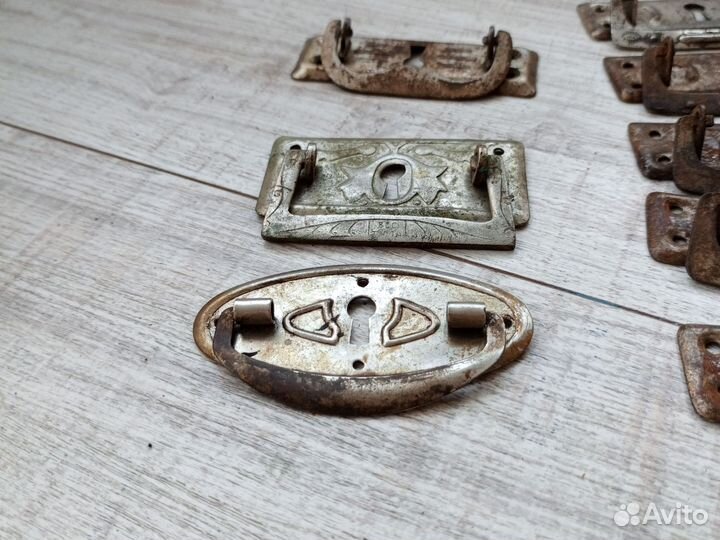 Ручки мебельные старинные