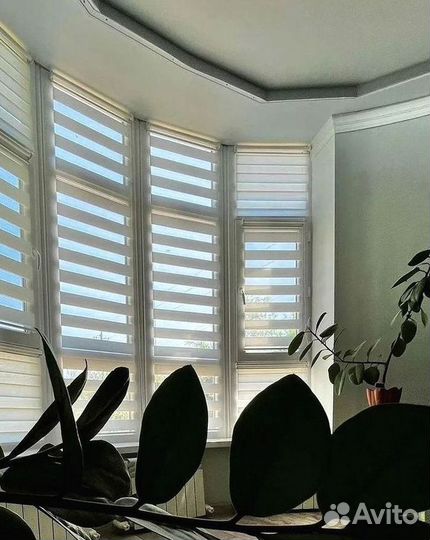 Жалюзи на кухню горизонтальные