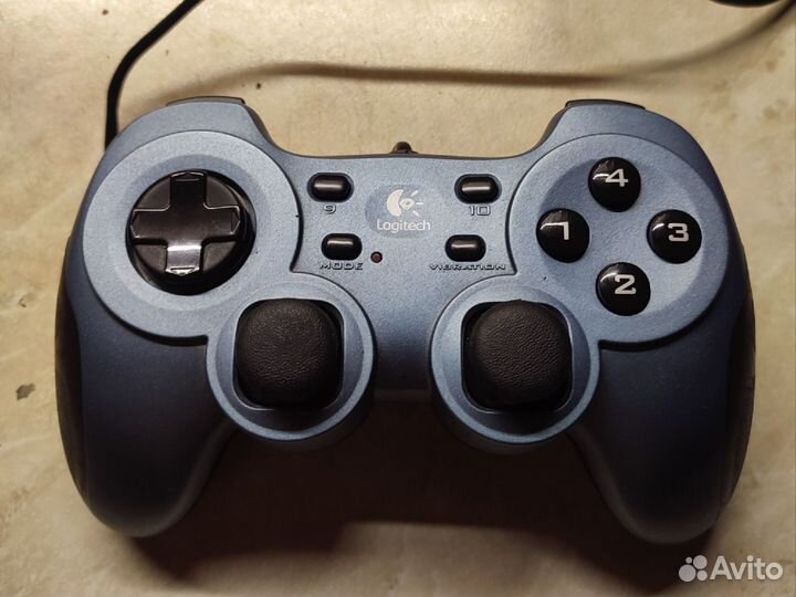 Джойстик для компьютера logitech