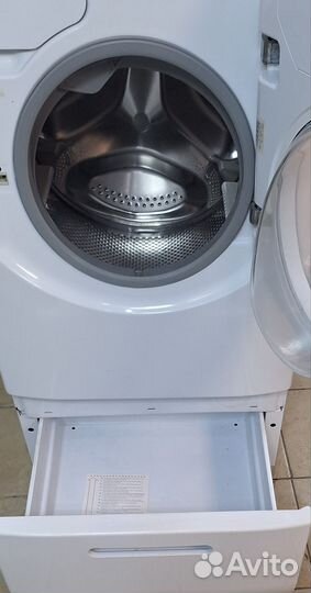 Стиральная машина с ящиком