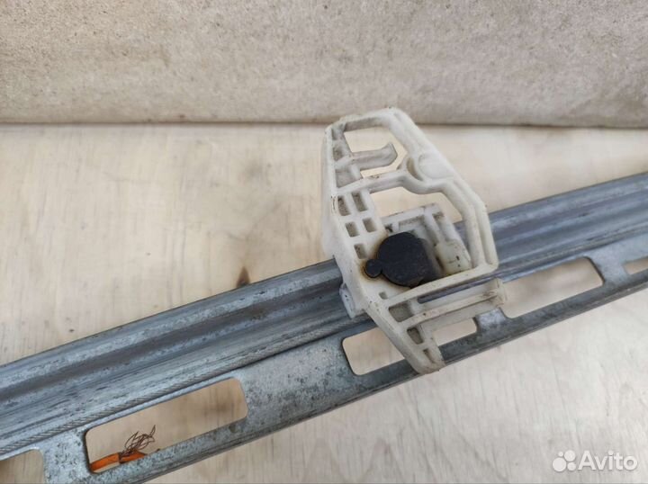 Стеклоподъёмник правый Пежо 206 купе