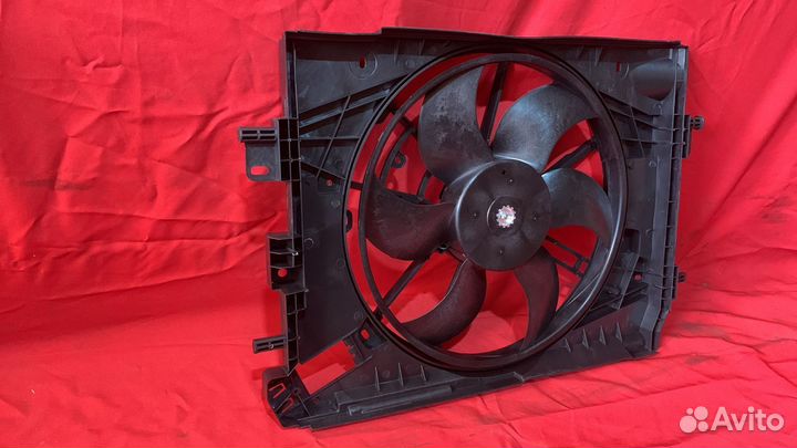 Диффузор радиатора в сборе logan sandero duster ve