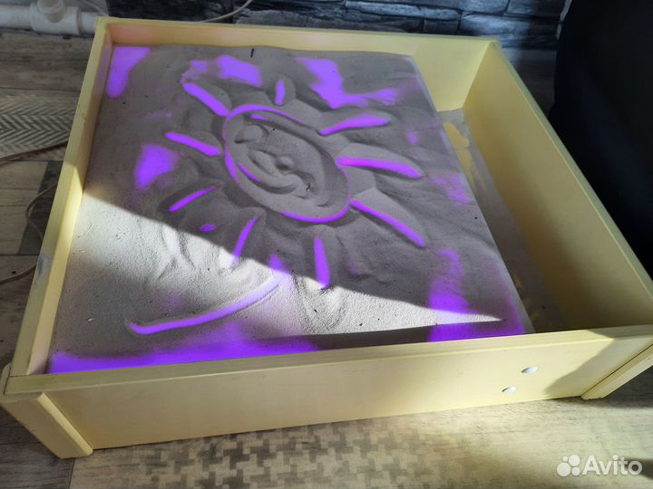 Световой стол для рисования песком