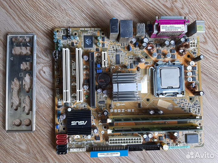 Материнская плата с процессором, памятью, видеока