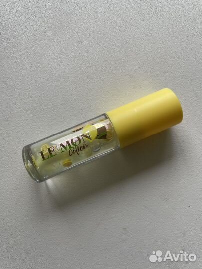 Блеск для губ vivienne sabo